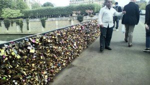 Food in hand, we crossed the padlock encrusted Archevêché Bridge over the Seine and back to the school.
