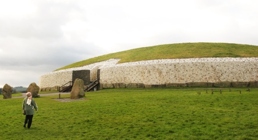 Figure 1 Newgrange, Ireland's most popular archaeological site on the banks of the River Boyne. (c) Ali Isaac